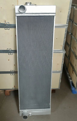 La cantidad de agua que se puede extraer de un tanque de agua de excavadora ZAX360-3G Radiador XB00001051