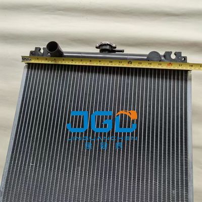 Excavador de aluminio Accessories del radiador del tanque de agua SK50