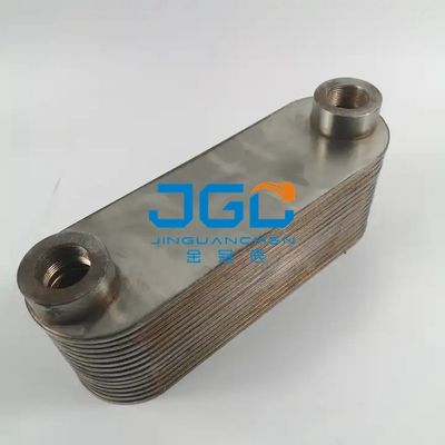 Las piezas del motor del excavador EC240 EC290 engrasan base del refrigerador VOE20450897 20715681