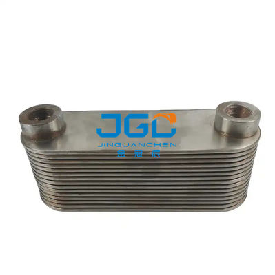 Las piezas del motor del excavador EC240 EC290 engrasan base del refrigerador VOE20450897 20715681