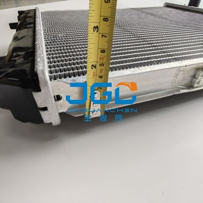 Excavador Accessories RC411-42300 del motor D1703 del radiador KX91-3 U35 U35-3 del tanque de agua