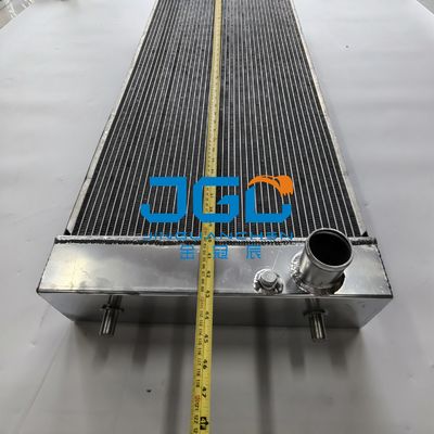 Excavador mecánico Parts del radiador 326-3870 del tanque de agua de E320D