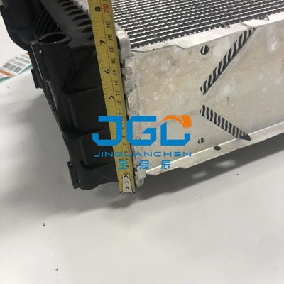 Excavadora R485 R480LC-9S Tanque de agua Radiador 11QB-45020 Partes de maquinaria de ingeniería