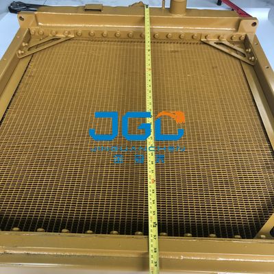Accesorios para el dozer D60 Tanque de agua Radiador Máquinas de ingeniería Partes