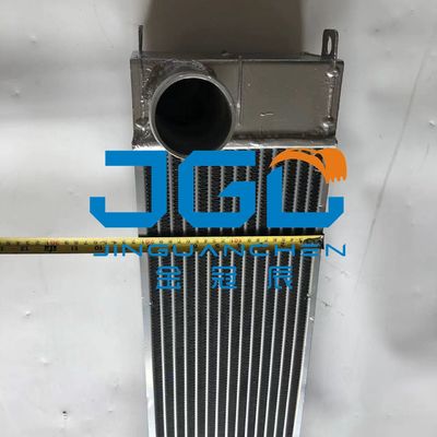PC240-8MO Intercooler para motores diésel 206-03-24170 Excavadoras Partes de máquinas de construcción