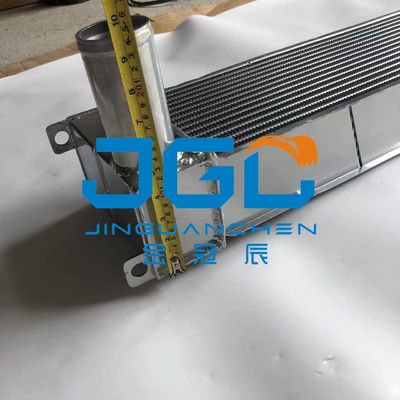 PC240-8MO Intercooler para motores diésel 206-03-24170 Excavadoras Partes de máquinas de construcción