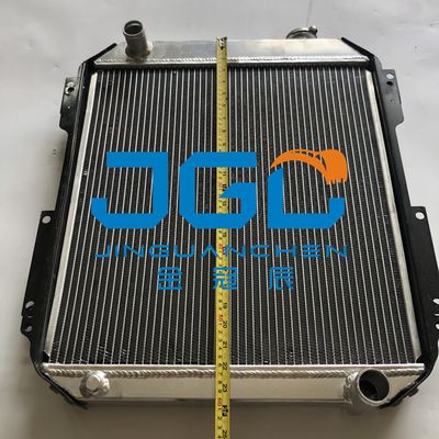 Partes mecánicas SH60 Accesorios para excavadoras Radiador de depósito de agua