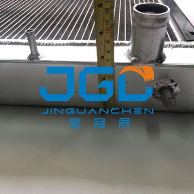 Partes de maquinaria de construcción EX55 Radiador de depósito de agua 4611871 4467233 4487293