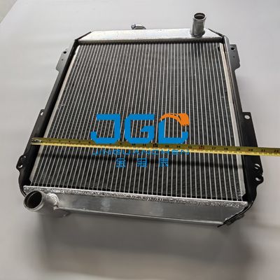 Automatización EX60-5 4366829 4397053 El montaje de la excavadora Radiador Tanque de agua Refrigerador de agua Radiador