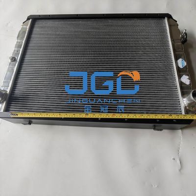 Accesorios para excavadoras EX120-1 Tanque de agua Radiador 4243414 Partes de maquinaria de construcción
