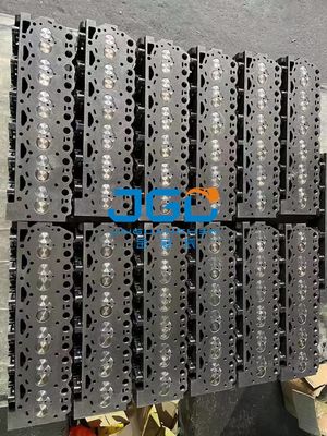 D6E Ensamblaje de la cabeza del cilindro del motor de excavadora 04292633 Partes de repuesto de Trusted