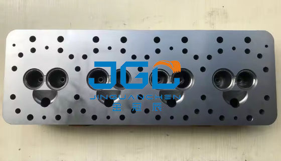 4D130 Partes de maquinaria de construcción Cabeza de cilindro 6114-11-1100