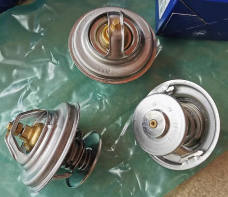 El termostato EC220D/250D/240B/360B/460B/380D para excavadoras 6735665