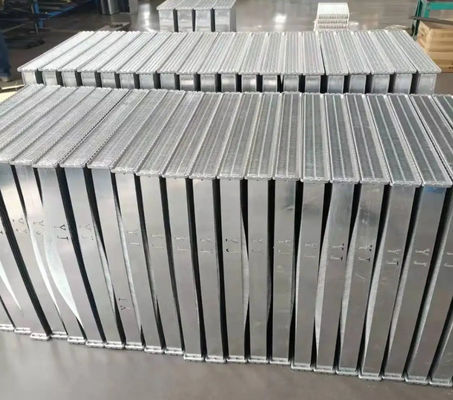 Radiador de excavadora PC100 Fabrica de piezas de ingeniería Fuente para excavadoras