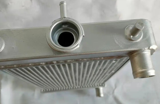 Radiador de aluminio de alta calidad PC18 para la fábrica de excavadoras