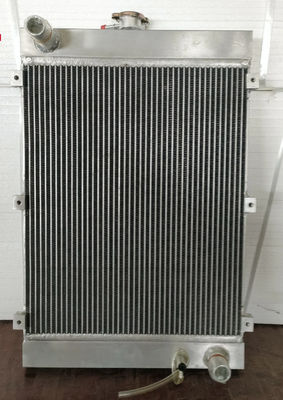 R550-3 Radiador de agua para excavadoras 11M6-52430RL Materiales de aluminio