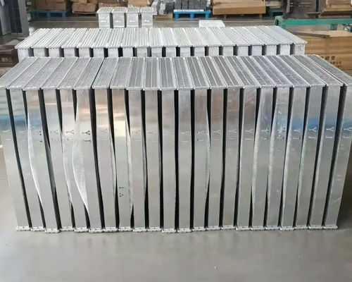 Fuente de fábrica del radiador de excavadora de aluminio DH55-5
