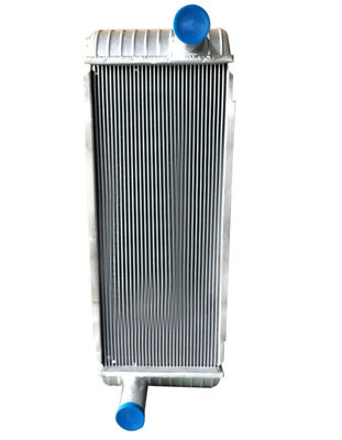 La fábrica vende el radiador EC210B Material de aluminio buena fábrica