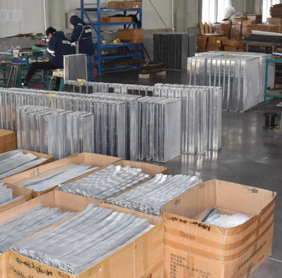 Radiador de excavadora EC60 Aplicación en ingeniería de materiales de aluminio