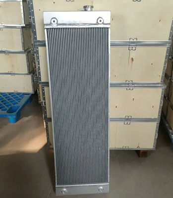 La cantidad de agua que se puede extraer de un tanque de agua de excavadora ZAX360-3G Radiador XB00001051