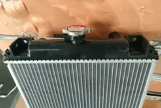 KX61-3 Radiador de excavadora Para la fábrica de excavadoras Ventas directas de alta calidad