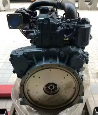 El motor Kubota V3307 es de alta calidad.