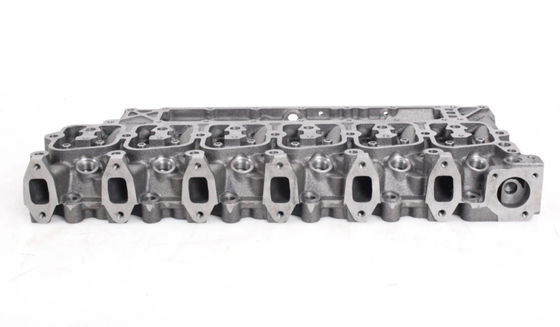 6D102 Cabeza de cilindro para maquinaria de construcción Partes de repuesto de motores diesel en talleres de reparación de maquinaria