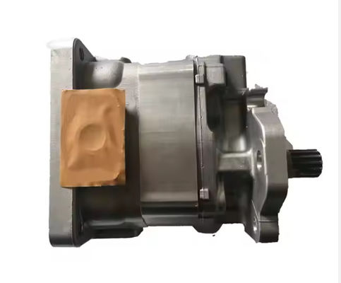 Motor de ensamblaje de bombas diesel SAA6D114E-3 QSC8.3 Excavadora PC300-8 Bomba de aceite 6745-51-1110 6745-51-1111